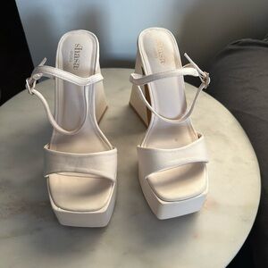 Shasa Elegant Cream Platform Sandals